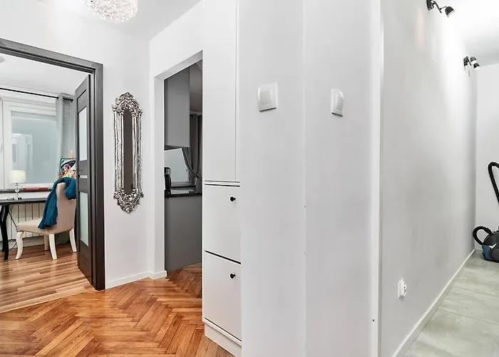 Komfort W Sercu Miasta Vratislav